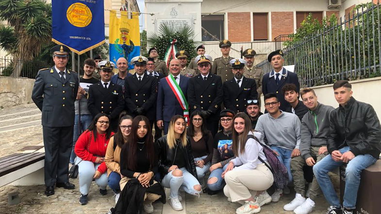 I ragazzi dell’Aletti di Oriolo e di Trebisacce partecipano alle commemorazioni del 4 novembre