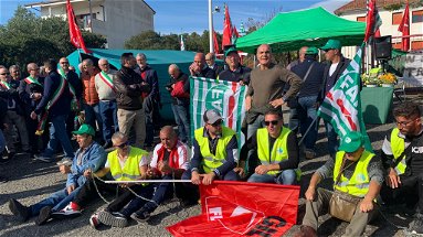 Vertenza tute verdi, i sindacati chiedono dignità, rispetto e diritti per i lavoratori