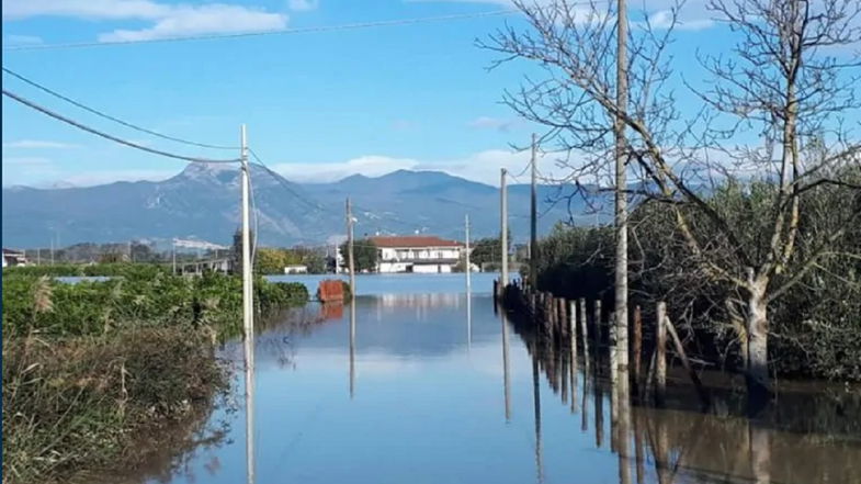 Crati, quattro anni dall’alluvione e ancora nessun intervento definitivo di ripristino dell'argine