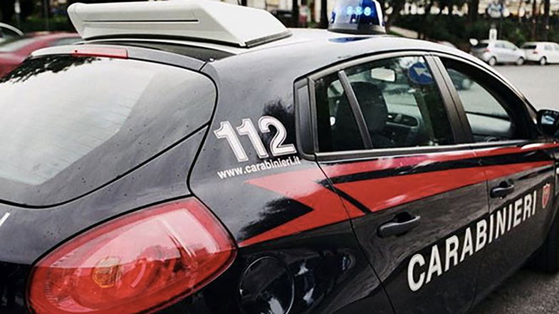 Evade dai domiciliari, scoperto e arrestato dai carabinieri