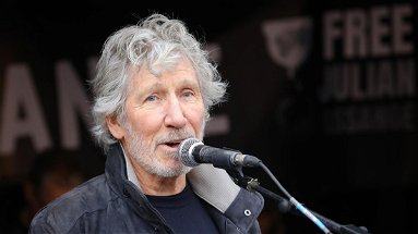 Nuovo video di Roger Waters: «Occupare un ospedale, per chiederne la riapertura, è eroico»