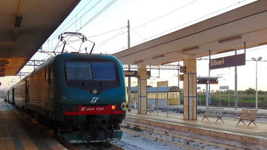 «Tutelare i cittadini della tratta ferroviaria Jonica. A loro nessun “diritto di mobilità”»