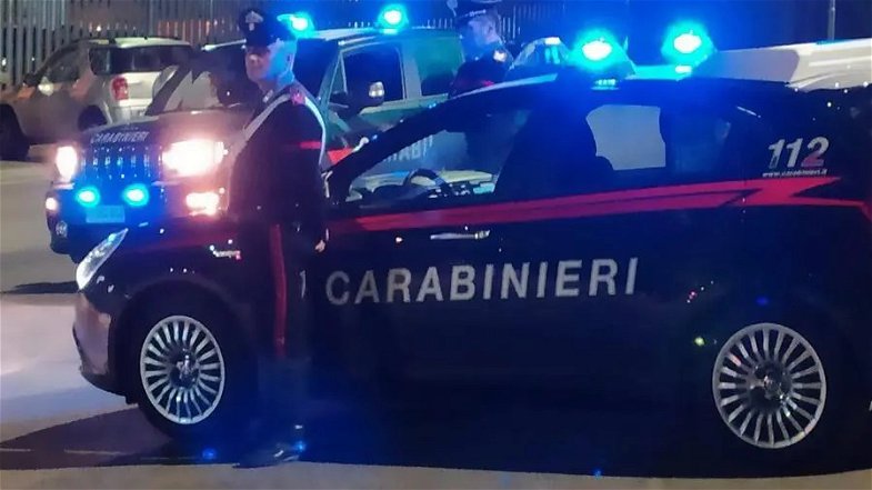 Irreperibili durante il blitz antimafia di ieri, si presentano dai carabinieri