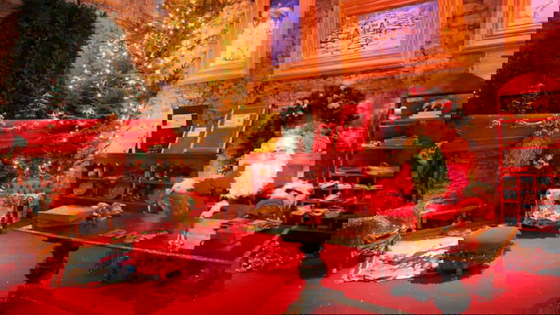 Bimbi pronti a dare la letterina a Babbo Natale? Vi aspetta nel suo magico villaggio a Villapiana