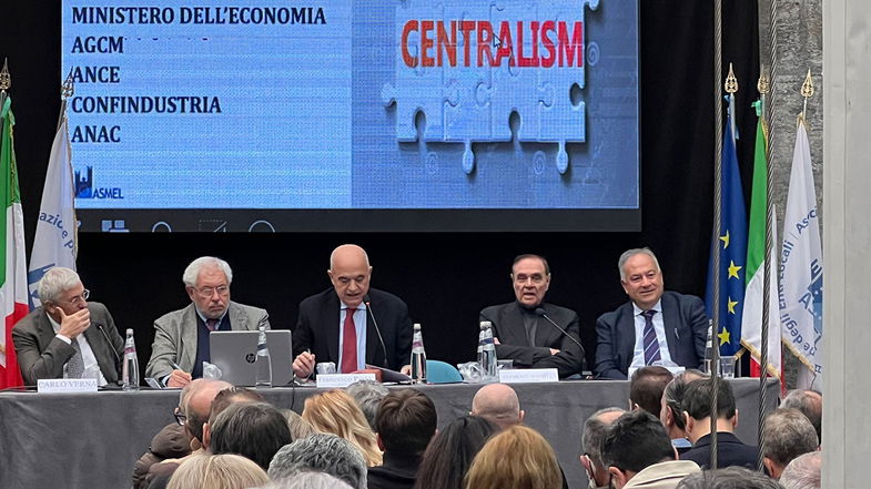 Caloveto al convegno Asmel: «Pnrr? Le opere dei piccoli comuni sono a rischio»