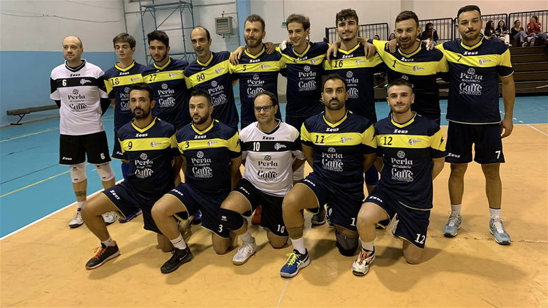 VOLLEY MASCHILE - Perla di Calabria Rossano perde 3-2 ad un passo dalla vittoria: ecco la cronaca