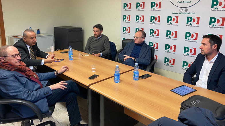 Gruppo Pd Calabria: «Per il futuro è necessario fare squadra»