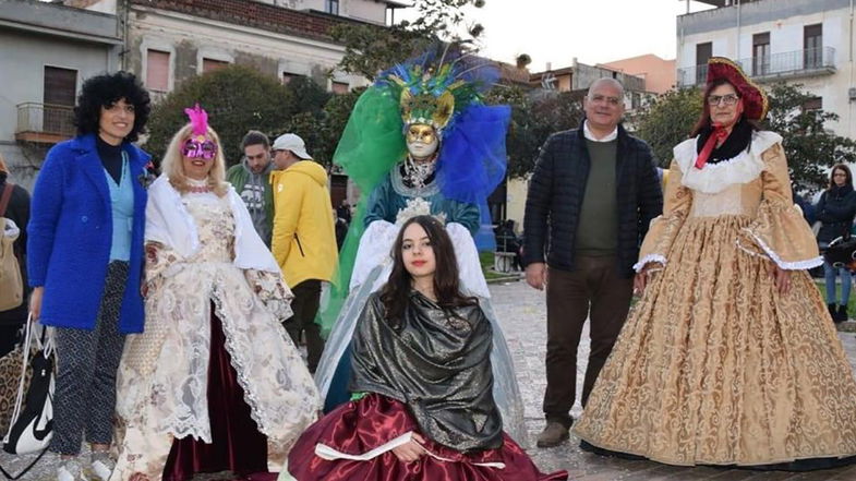 Il Carnevale di Trebisacce è stato un connubio di gioia, partecipazione e condivisione