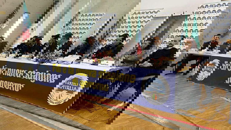 Questione sicurezza a Co-Ro, grillini e meloniani se le danno di santa ragione e FdI prende le difese della Ferro