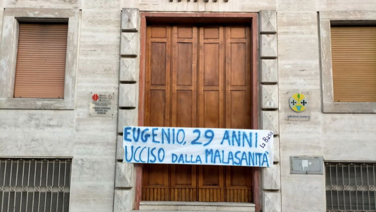 Movimento La Base: «Eugenio Bisogni ucciso dalla malasanità»