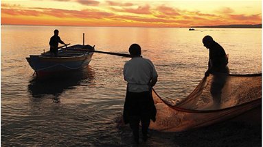 «Invertire rotta per garantire un futuro alla pesca artigianale di Schiavonea»