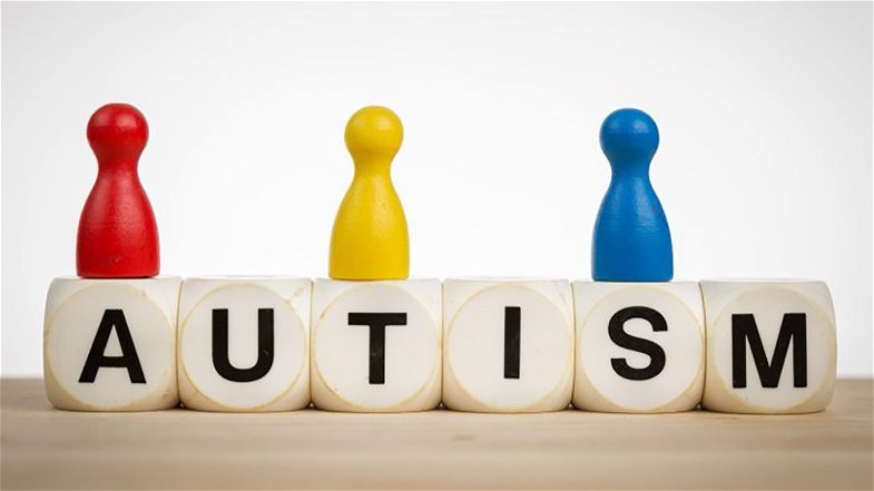 Corigliano-Rossano si illumina di blu per la Giornata Mondiale dell’autismo 