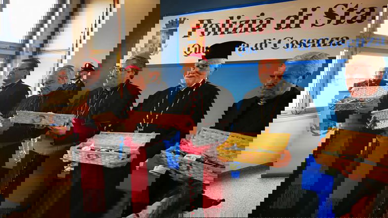 Consegnato l'olio di Capaci ai vescovi delle cinque diocesi della Provincia