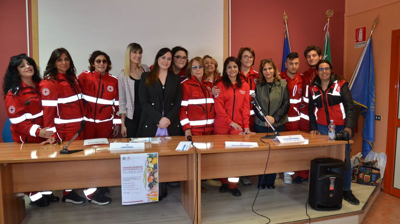 #MangiaBene #ViviMeglio, all’ITC “L. Palma” focus su una corretta educazione alimentare in collaborazione con la Croce Rossa