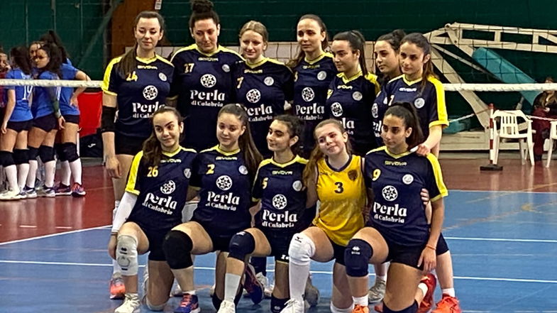 VOLLEY FEMMINILE - La serie D è in finalissima di Coppa Calabria! Battuto il Campo Calabro per 3-1