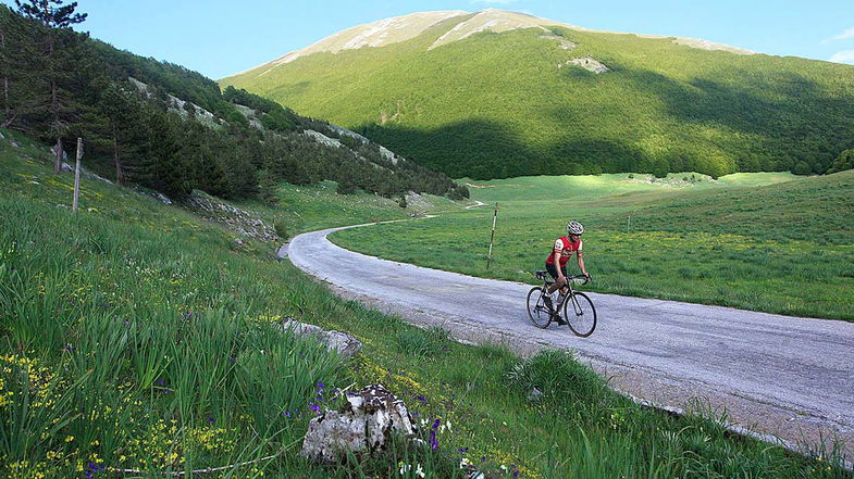 Calabria in bici sulle strade del Pollino: ecco quando sarà la gara a due ruote