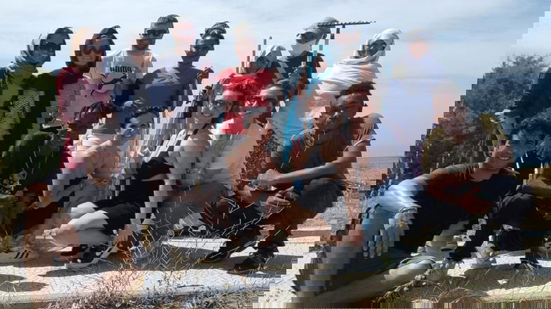 A Crosia una giornata tra ecologia e integrazione per ripulire la spiaggia di Fiumarella