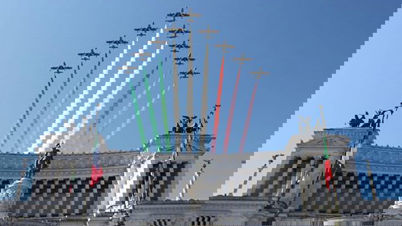 Anche Cosenza si prepara a festeggiare i 77 anni della Repubblica