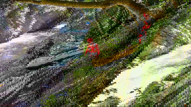 È morta la ragazza dispersa dopo la tragica gita in rafting nel fiume Lao