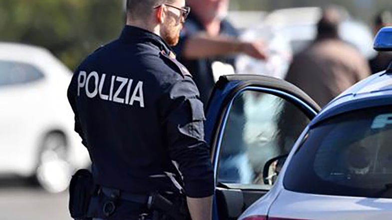 Assistente di stadio del Cosenza Calcio aggredisce un raccattapalle: fermato dalla Digos