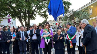 Lauropoli: intitolata una piazzetta al Cavaliere Biagio Tancredi