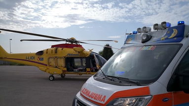 Basta la pioggia a fermare la macchina dei soccorsi: ragazzo con emorragia bloccato in ospedale