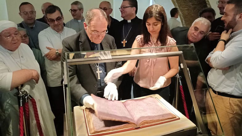 Oggi l’evento “Sfogliando il Codex” ha accompagnato un intenso momento di preghiera e riflessione