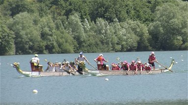 Successo per il Campionato Interregionale di Dragon Boat nel Lago di Mormanno