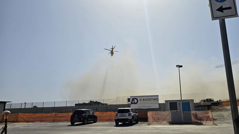 Incidente sul cantiere del nuovo ospedale: operaio precipita da un’impalcatura, è grave