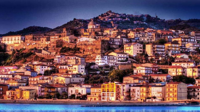 Con In-Canto d'estate 2023 parte a Cariati il PoeMare Festival