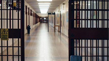 Quattro aggressioni in un mese al carcere di Co-Ro. «Aumenta il senso di abbandono»