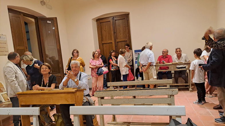 Inaugurata a Trebisacce una mostra sulla scuola degli anno '50