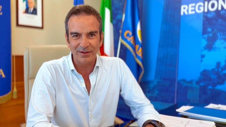 Occhiuto esulta per il decreto sulla Statale 106: «Grande occasione per la Calabria»