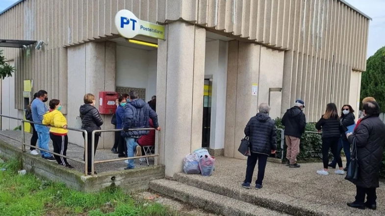 «La dirigenza di Poste Italiane sta riservando alla popolazione di Crosia un trattamento vergognoso»