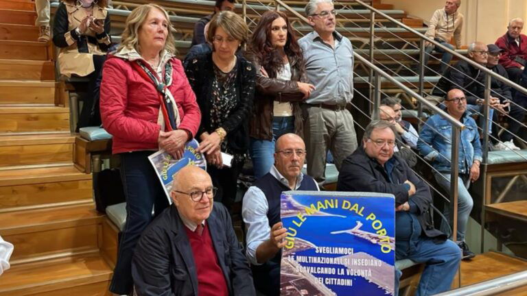 Insediamento industriale al Porto di Co-Ro, il Comitato del No torna a confrontarsi con la città