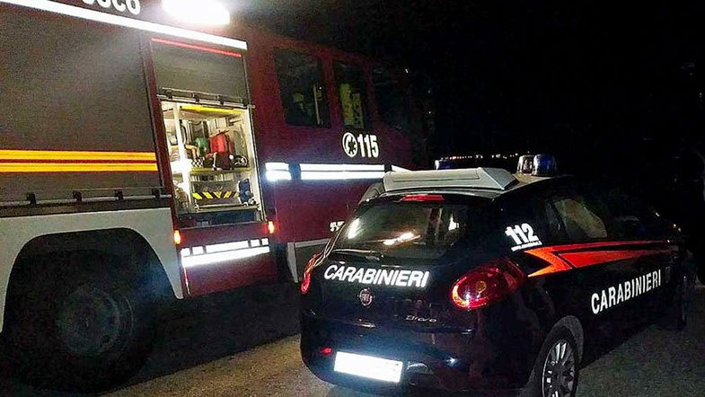 Fiamme a Schiavonea, a fuoco l'appartamento di alcuni extracomunitari in via Nizza