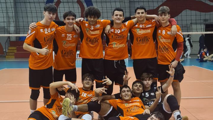 VOLLEY - La Corigliano-Rossano Volley conquista la prima vittoria nel campionato di Serie D