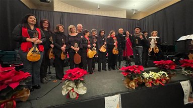 L'orchestra di mandolini emoziona San Giorgio Albanese