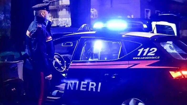 Notte di violenza a Schiavonea, megarissa tra una coppia e due fratelli: arrestati