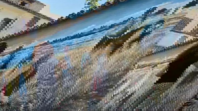 Laino Borgo si trasforma in un museo a cielo aperto grazie ai murales