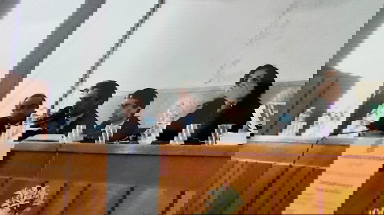 «La devianza giovanile può essere affrontata con misure restrittive, rieducative e con la