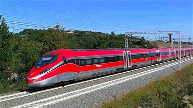 Il treno regionale da Crotone cambia orario per consentire la coincidenza con il Frecciarossa da Sibari