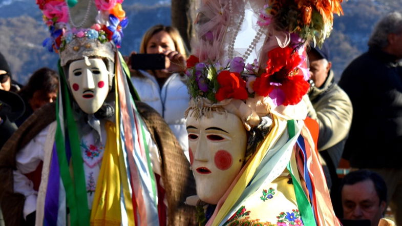 Il fascino del carnevale di Alessandria del Carretto e delle Połëcënellë