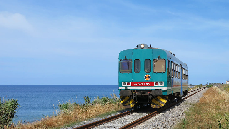 Le Lampare Bjc lanciano un appello al Sindaco Minò contro la chiusura della rete ferroviaria jonica