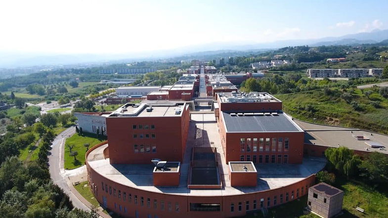 Unical, La Chiesa contro le mafie. Monsignore Checchinato al corso di Pedagogia dell’Antimafia