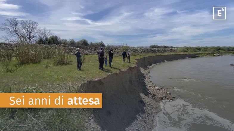 Il Crati potrebbe esondare alla prossima piena. «Cosa si sta aspettando?» - VIDEO