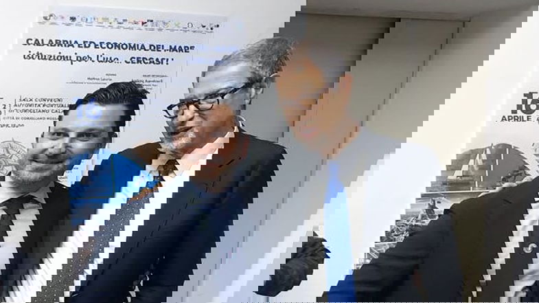Convegno sulle politiche del mare a Co-Ro, al centro tutela dell'ambiente marino e sicurezza delle attività in mare aperto