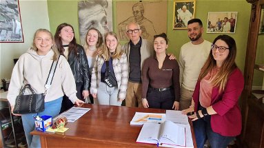 Studenti belgi in visita all'Associazione Matrangolo di Acquaformosa