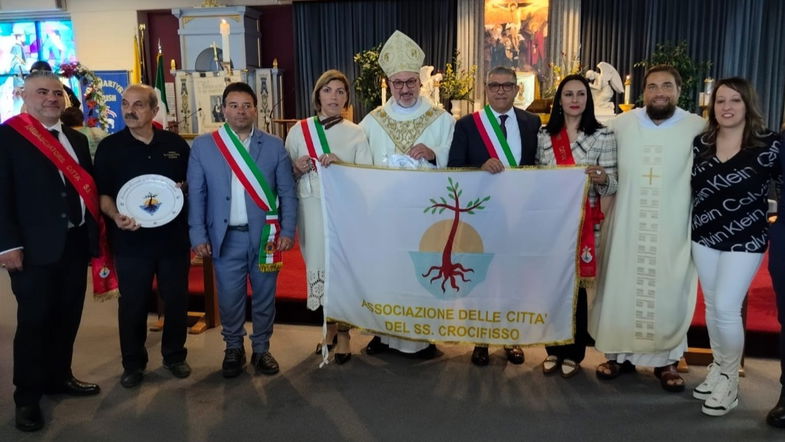 Città del Santissimo Crocifisso, il sindaco di Cassano negli Usa per uno scambio culturale