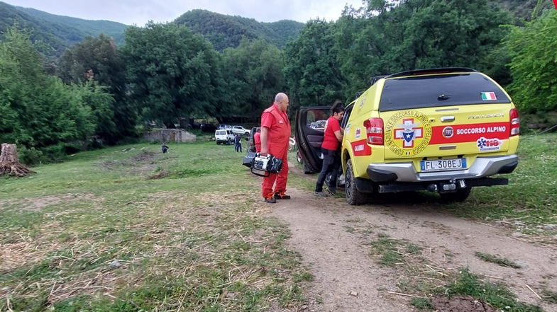 Longobucco, auto finisce in un burrone: muore un 72enne rossanese